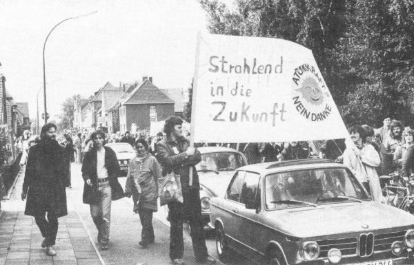 Demonstration gegen den THTR 1983
