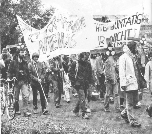 Demonstration gegen den THTR 1983